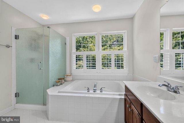 8121 WILLINGBORO CT, Gainesville, VA 20155