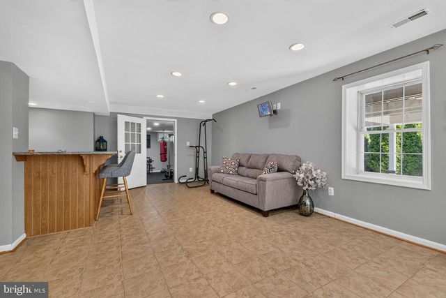 8121 WILLINGBORO CT, Gainesville, VA 20155