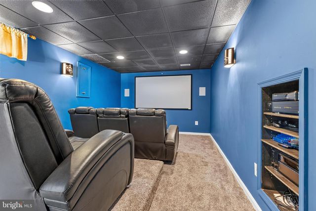 8121 WILLINGBORO CT, Gainesville, VA 20155