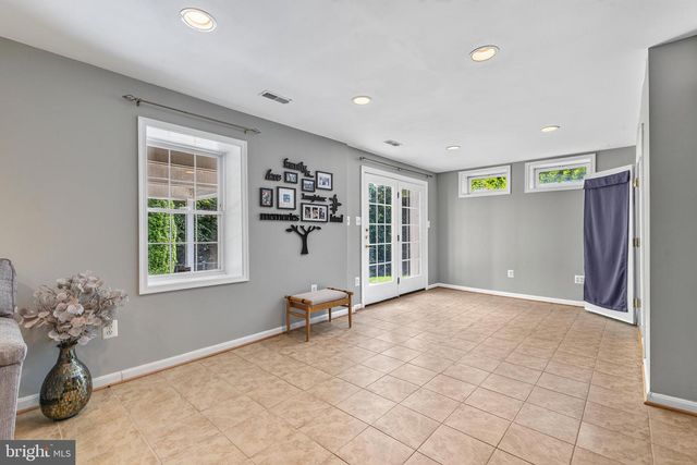 8121 WILLINGBORO CT, Gainesville, VA 20155