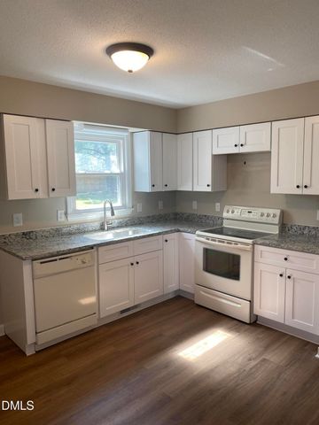 513 Wagstaff Road, Fuquay Varina, NC 27526