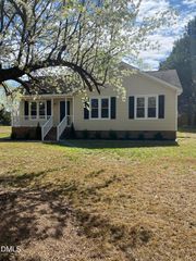 513 Wagstaff Road, Fuquay Varina, NC 27526