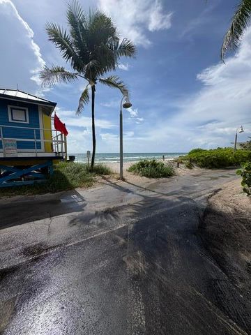 5785 N SURF Road, Hollywood, FL 33019