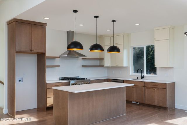 8922 Sasquatch Circle, Eagle River, AK 99577