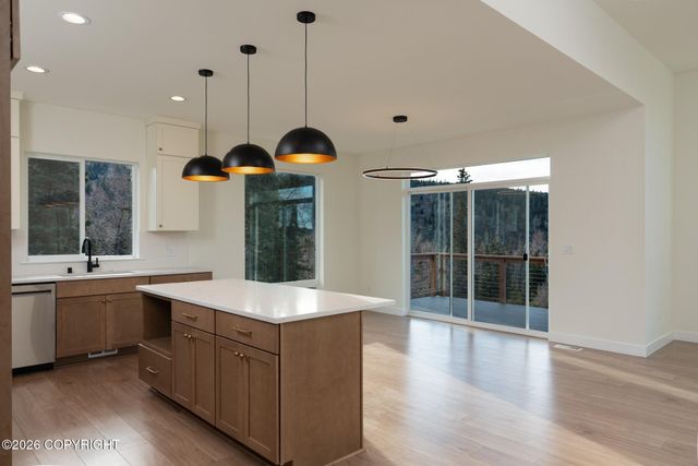 8922 Sasquatch Circle, Eagle River, AK 99577