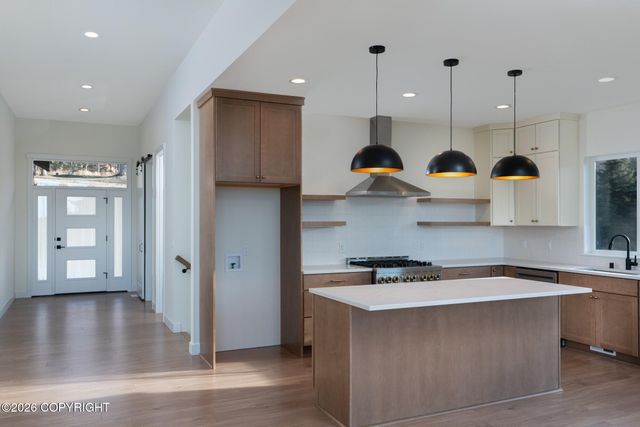 8922 Sasquatch Circle, Eagle River, AK 99577