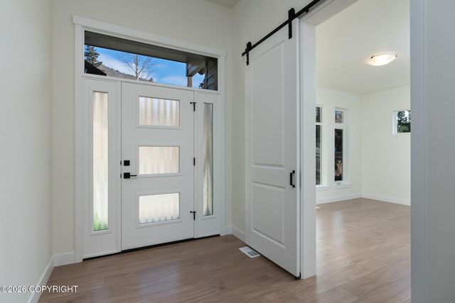 8922 Sasquatch Circle, Eagle River, AK 99577