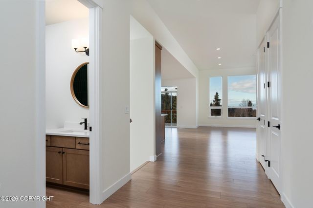 8922 Sasquatch Circle, Eagle River, AK 99577