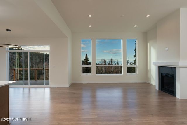 8922 Sasquatch Circle, Eagle River, AK 99577