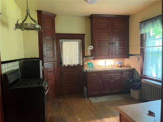 2300 Sycamore Street, Wilson Boro, PA 18042