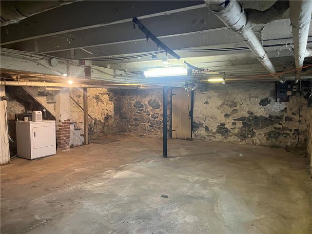 2300 Sycamore Street, Wilson Boro, PA 18042
