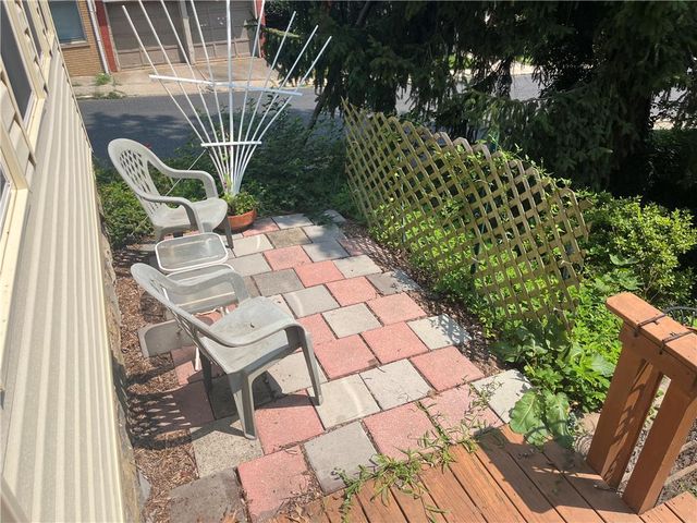 2300 Sycamore Street, Wilson Boro, PA 18042