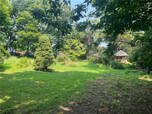 2300 Sycamore Street, Wilson Boro, PA 18042