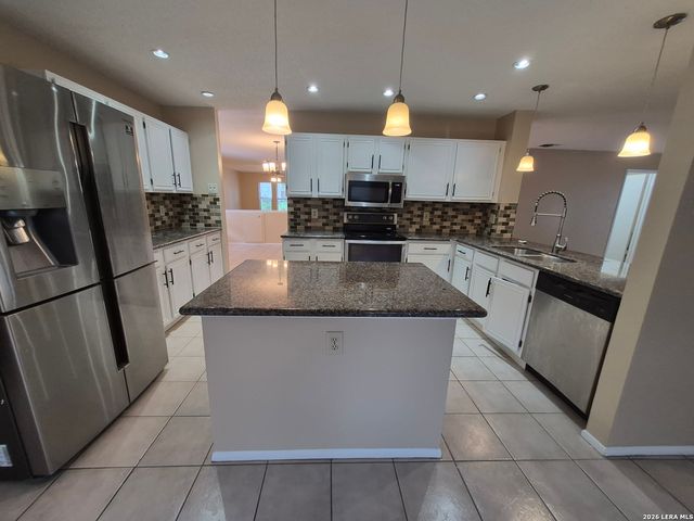7314 Justino Trail, San Antonio, TX 78244