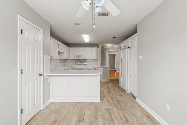 3435 Bay Berry, Conway, AR 72034