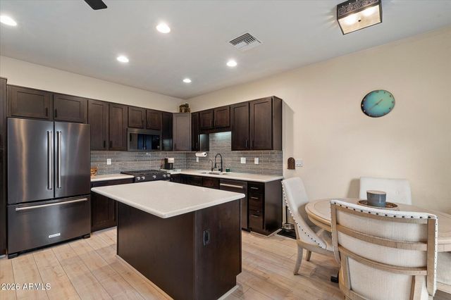 3113 E DANBURY Road 11, Phoenix, AZ 85032