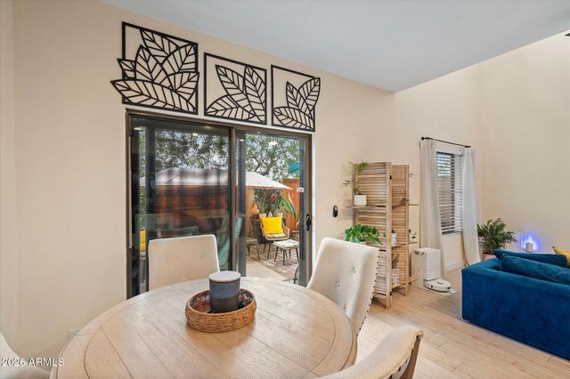 3113 E DANBURY Road 11, Phoenix, AZ 85032
