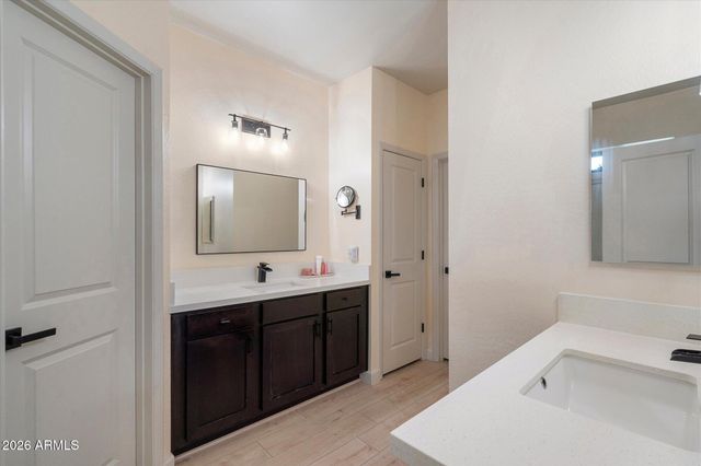 3113 E DANBURY Road 11, Phoenix, AZ 85032