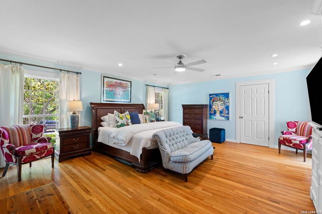 508 CANTERBURY HILL ST, San Antonio, TX 78209