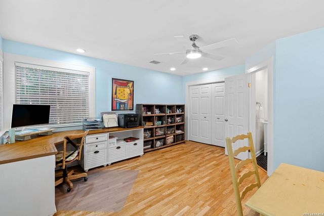 508 CANTERBURY HILL ST, San Antonio, TX 78209