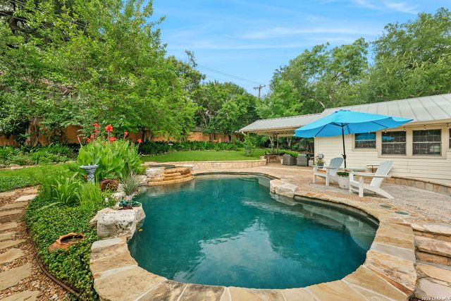 508 CANTERBURY HILL ST, San Antonio, TX 78209