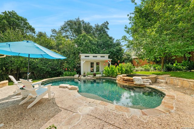 508 CANTERBURY HILL ST, San Antonio, TX 78209