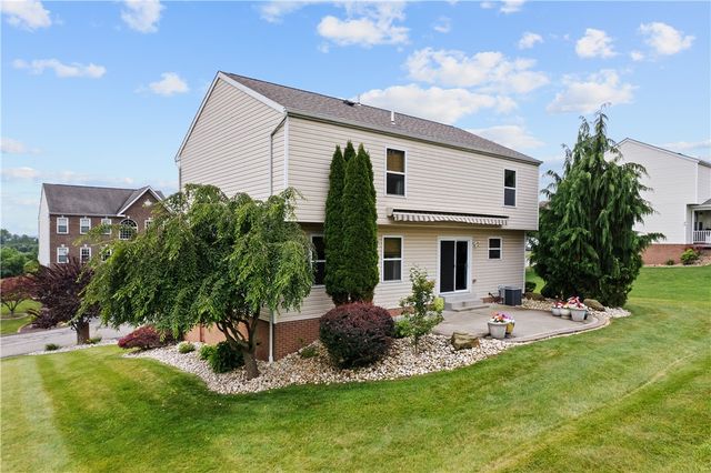 498 W Spring Grove Boulevard, Rostraver, PA 15012