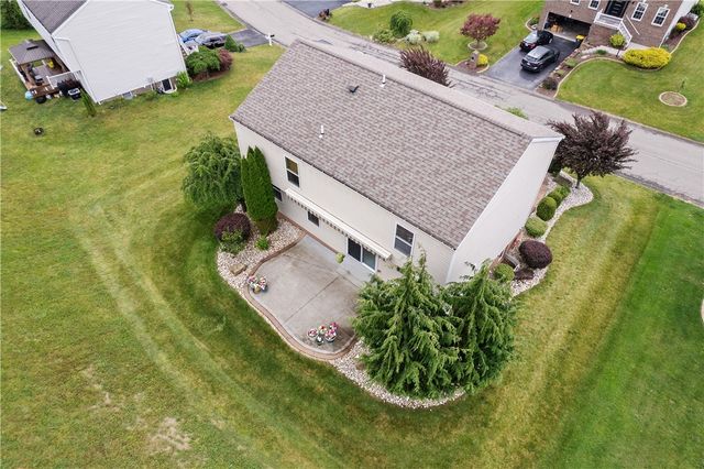 498 W Spring Grove Boulevard, Rostraver, PA 15012
