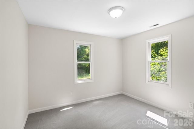 5516 Ilford Street, Charlotte, NC 28215