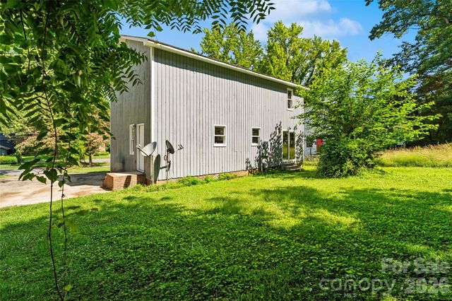 5516 Ilford Street, Charlotte, NC 28215