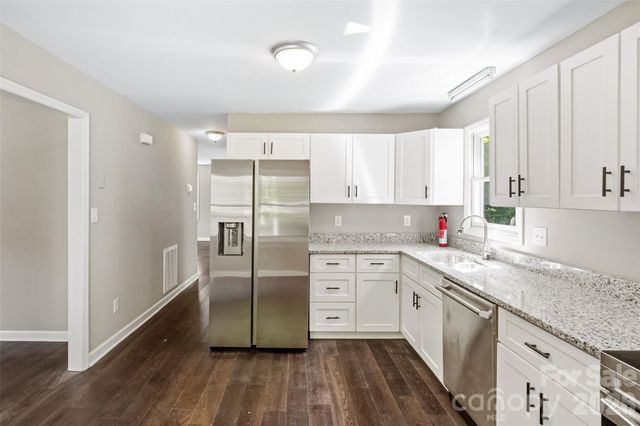5516 Ilford Street, Charlotte, NC 28215