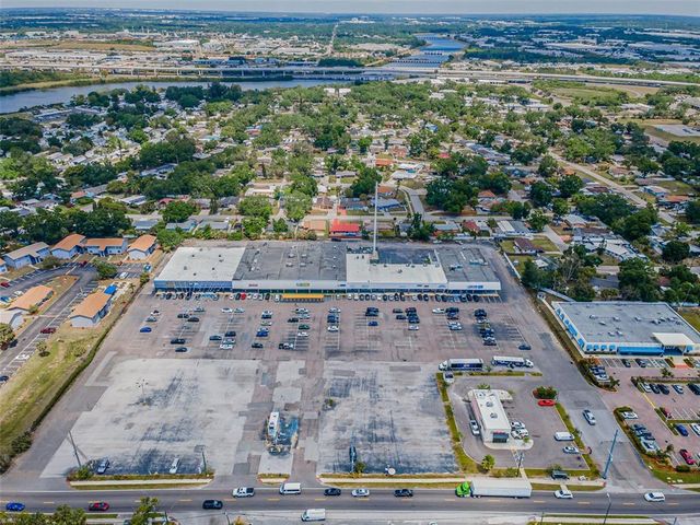 7430 PALM RIVER ROAD, Tampa, FL 33619