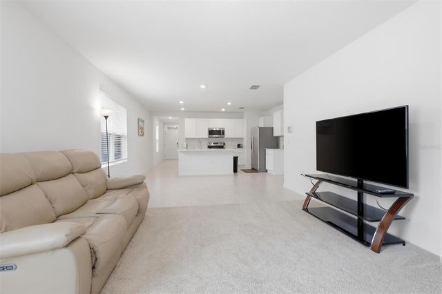 1732 SHADOW TRACE WAY, Deland, FL 32720