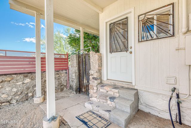 1805 ARIZONA Avenue, El Paso, TX 79902