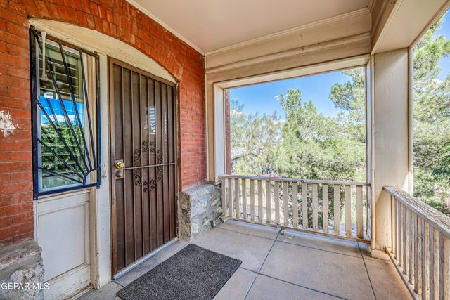 1805 ARIZONA Avenue, El Paso, TX 79902