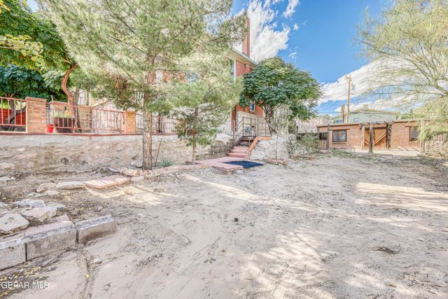 1805 ARIZONA Avenue, El Paso, TX 79902