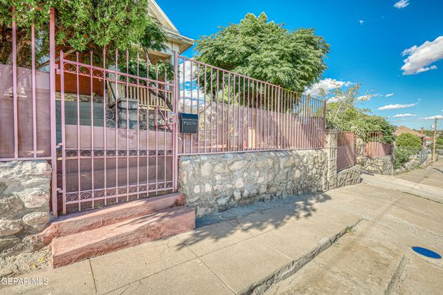 1805 ARIZONA Avenue, El Paso, TX 79902
