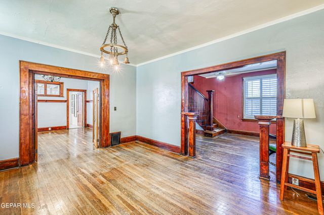 1805 ARIZONA Avenue, El Paso, TX 79902