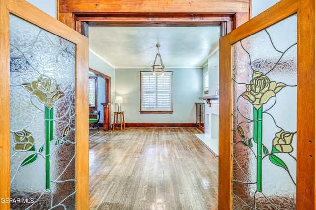 1805 ARIZONA Avenue, El Paso, TX 79902