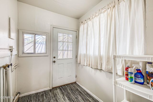 1805 ARIZONA Avenue, El Paso, TX 79902