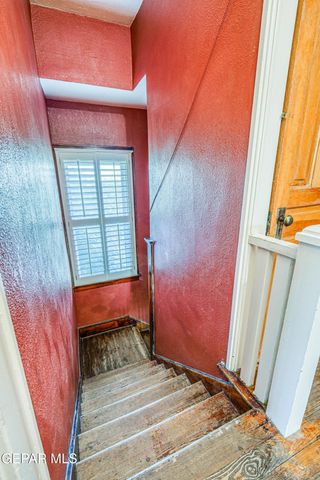 1805 ARIZONA Avenue, El Paso, TX 79902