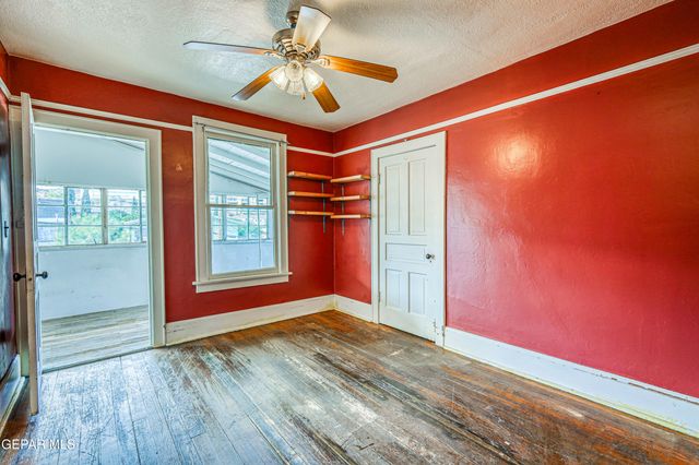 1805 ARIZONA Avenue, El Paso, TX 79902