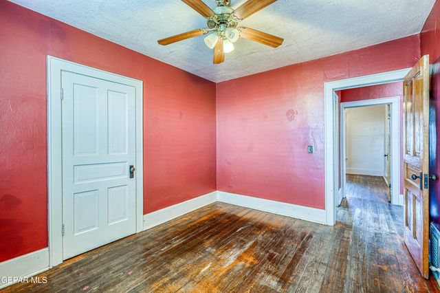 1805 ARIZONA Avenue, El Paso, TX 79902