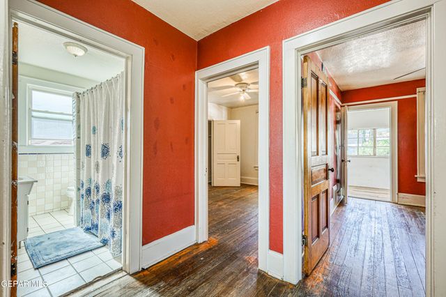 1805 ARIZONA Avenue, El Paso, TX 79902