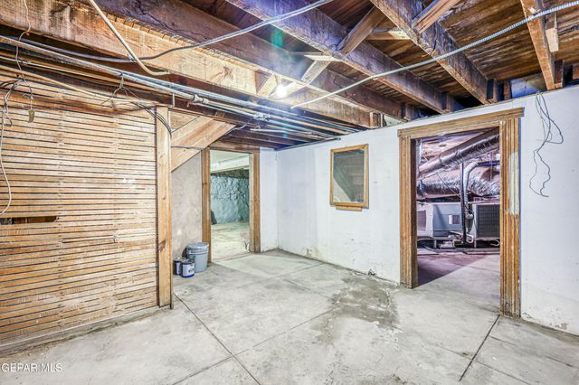 1805 ARIZONA Avenue, El Paso, TX 79902