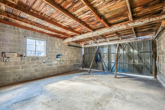 1805 ARIZONA Avenue, El Paso, TX 79902