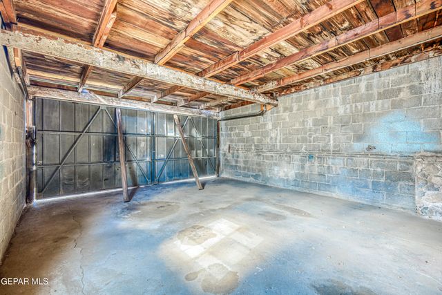 1805 ARIZONA Avenue, El Paso, TX 79902