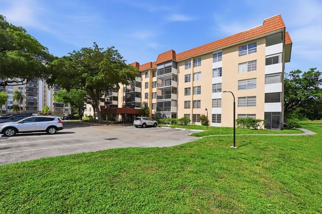 4158 Inverrary Drive 511, Lauderhill, FL 33319