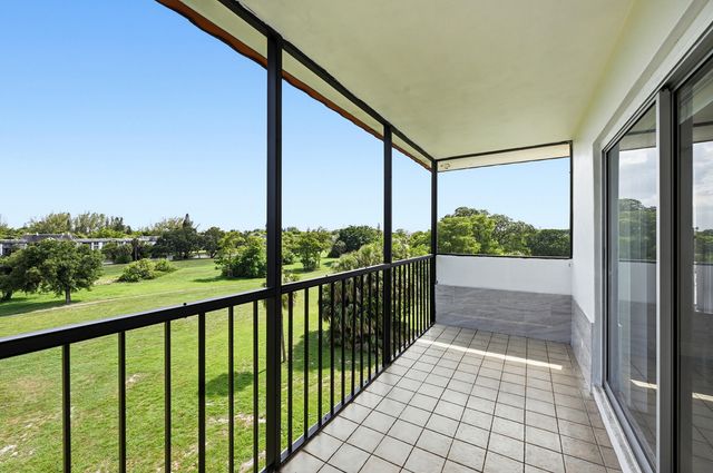 4158 Inverrary Drive 511, Lauderhill, FL 33319