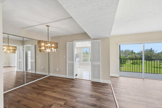 4158 Inverrary Drive 511, Lauderhill, FL 33319